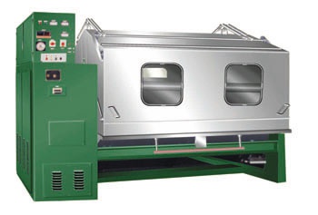 SWR1000 型常溫常壓大卷裝自動卷染機-卷染機專業(yè)生產(chǎn)廠家無錫金潤達